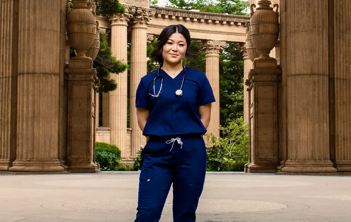 What a Family Healthcare Advisor Does and How They Help Patients