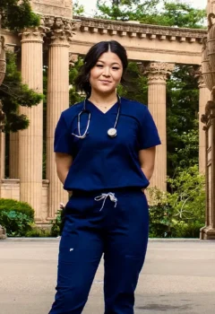 What a Family Healthcare Advisor Does and How They Help Patients
